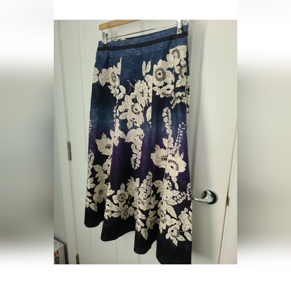 Monsoon A line Floral Midi Skirt Size  10  Lined 100% Cotton Blue White Ombre - Picture 2 of 7